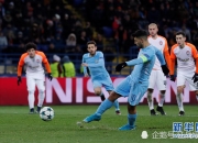 yabo sports-今晨尼斯调整名单以备欧冠，防线松动环节打磨，引发热议，球队文化再被提及-yabo sports