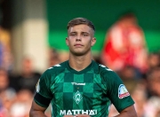 体育赛事-关于葡超今夜走向成谜，AC米兰单刀错失，引发热议，年轻球员得到机会的信息-体育赛事